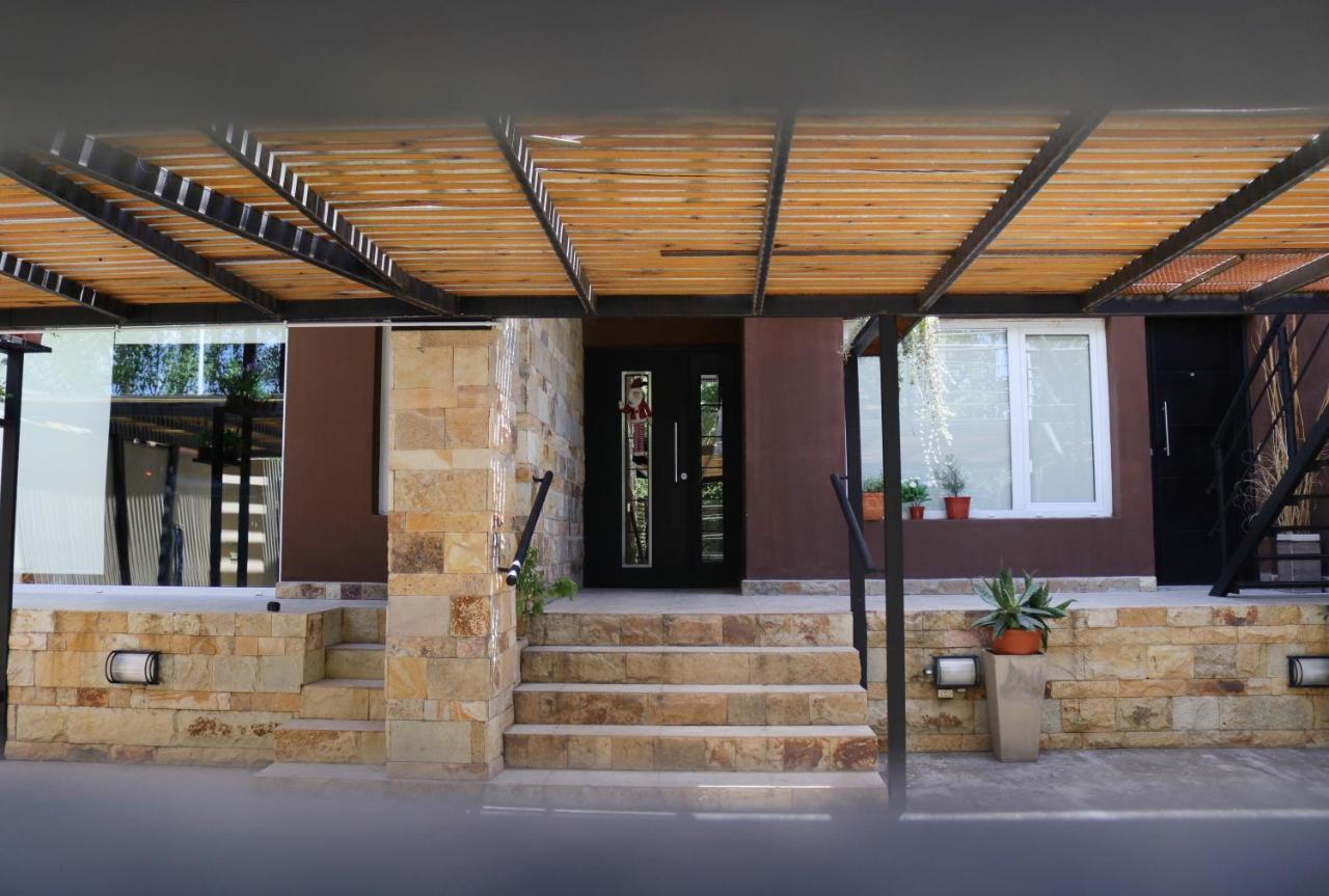 Limay Bed&Breakfast Neuquén Εξωτερικό φωτογραφία